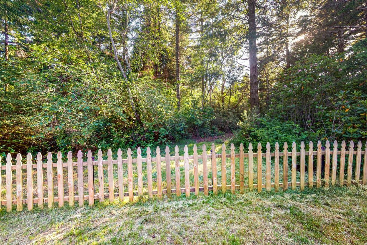 The Beverly Home Bandon Bagian luar foto